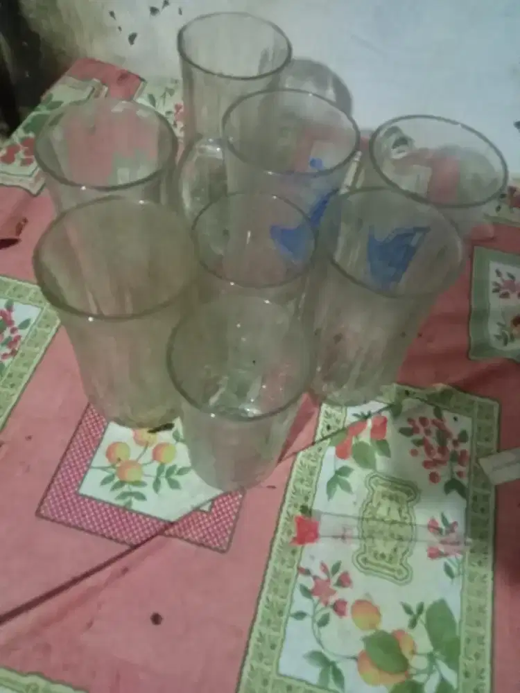 8 gelas antik minum pecah belah