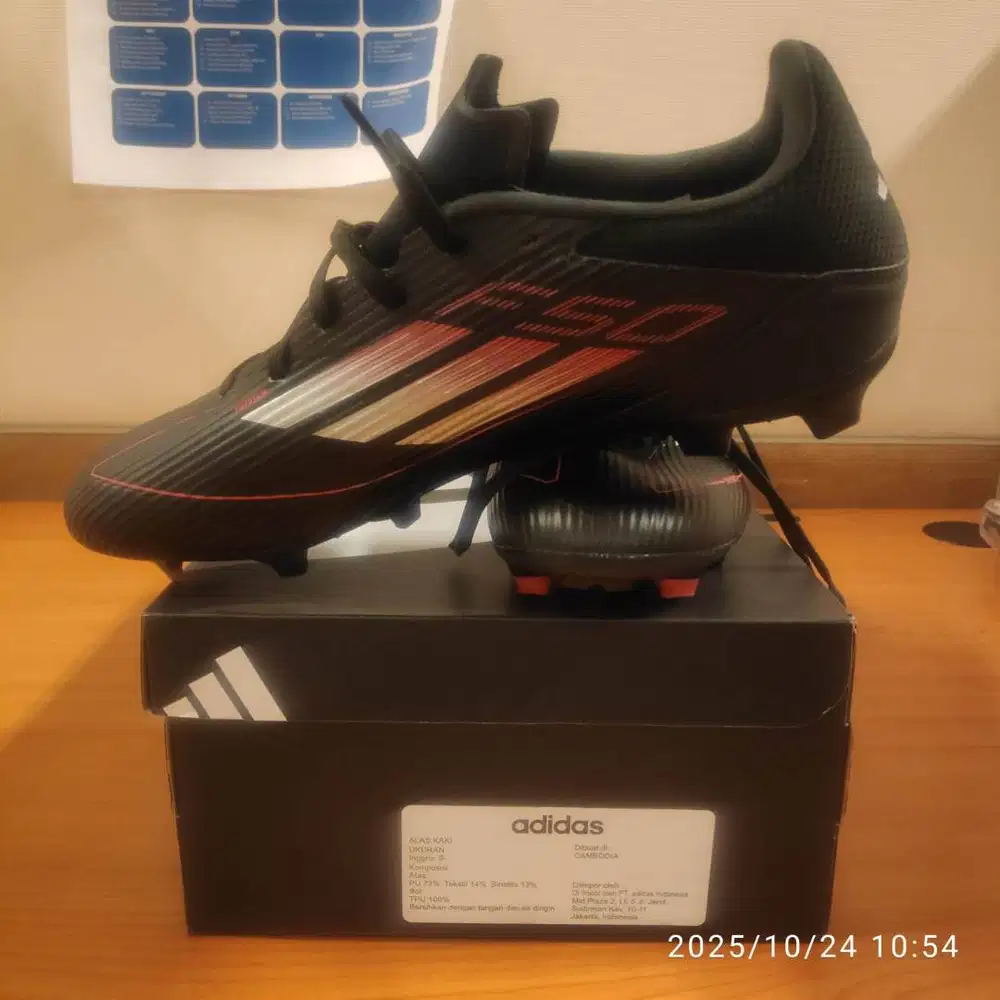 sepatu bola / mini soccer adidas F50 league warna hitam
