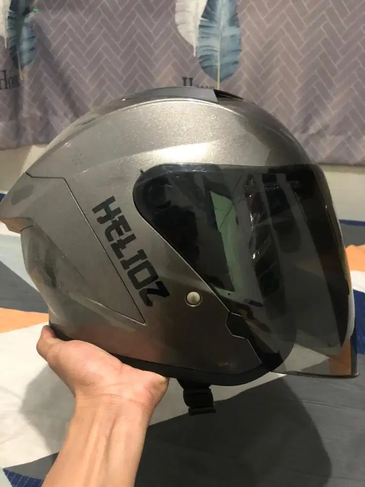 Helioz helm dewasa SNI size M