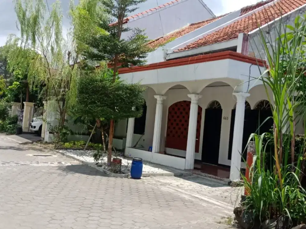 DIJUAL HOMESTAY 1,8 MILIAR BARAT PRAWIROTAMAN DEKAT ALUN ALUN KIDUL & JOKTENG