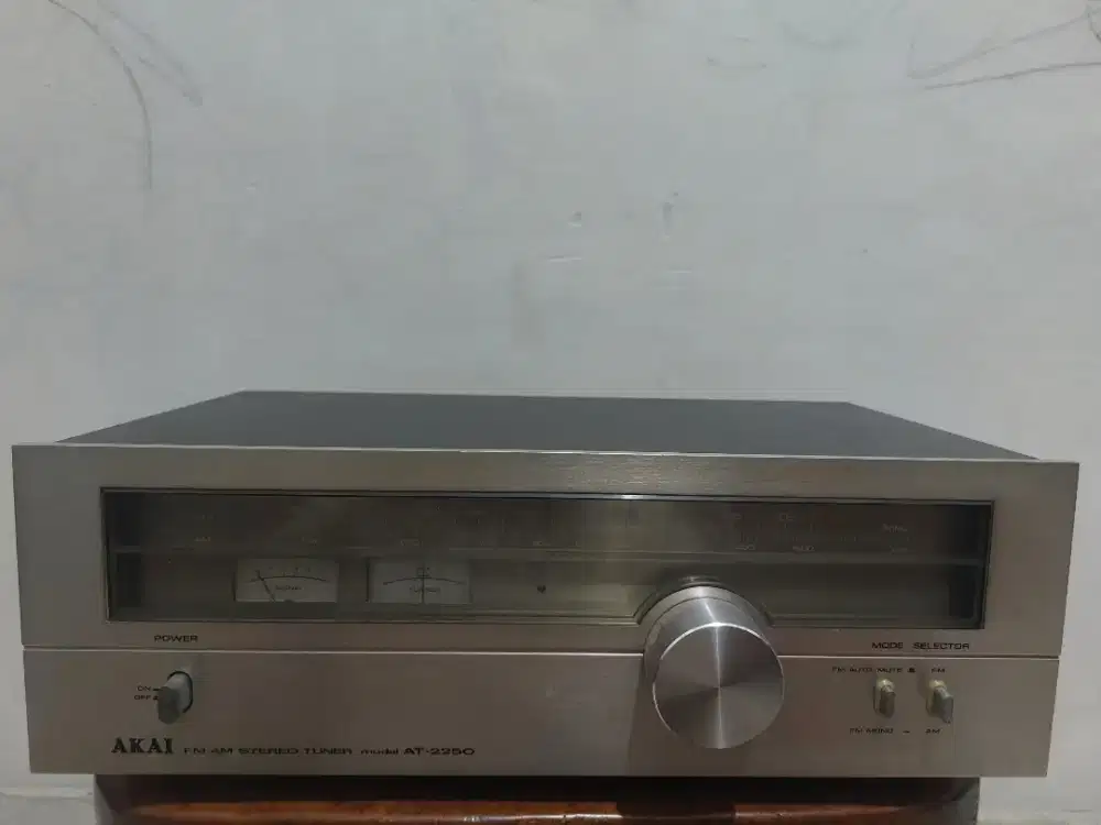 Receiver Tuner Radio Fm Am Akai AT-2250