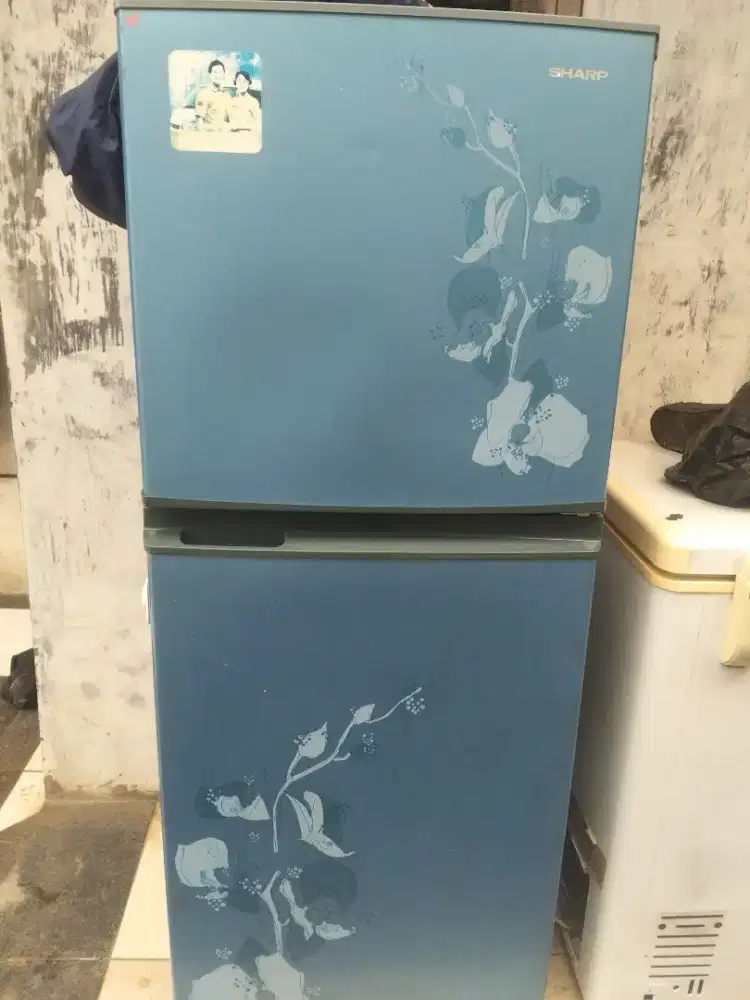Jual kulkas 2 pintu merk Sharp