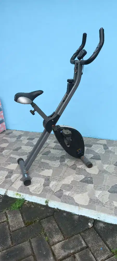 Jual Sepeda Statis Lipat  Istimewa yg bikin sehat !!