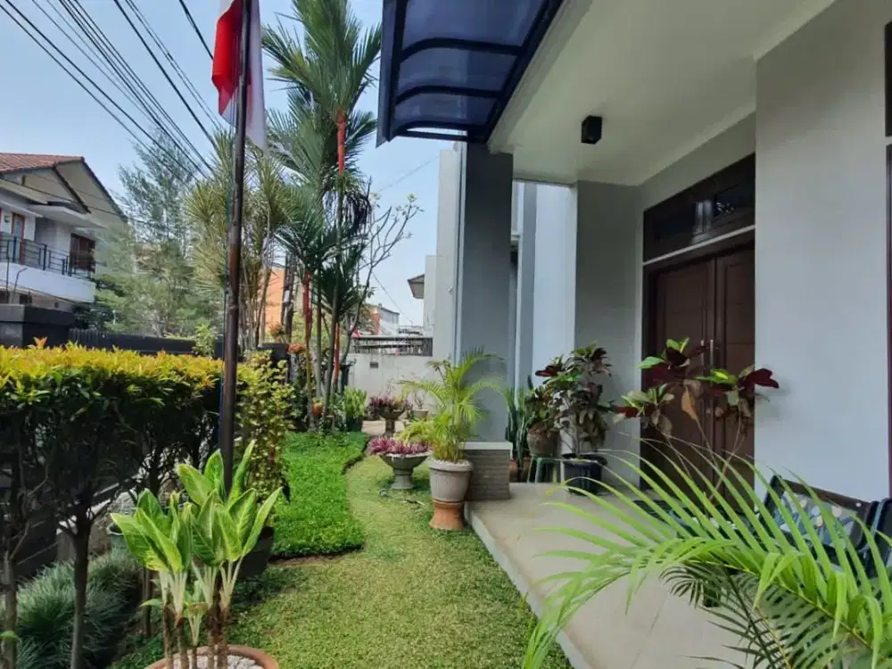 Jual di Bawah Harga Pasar Rumah Strategis Sayap Riau