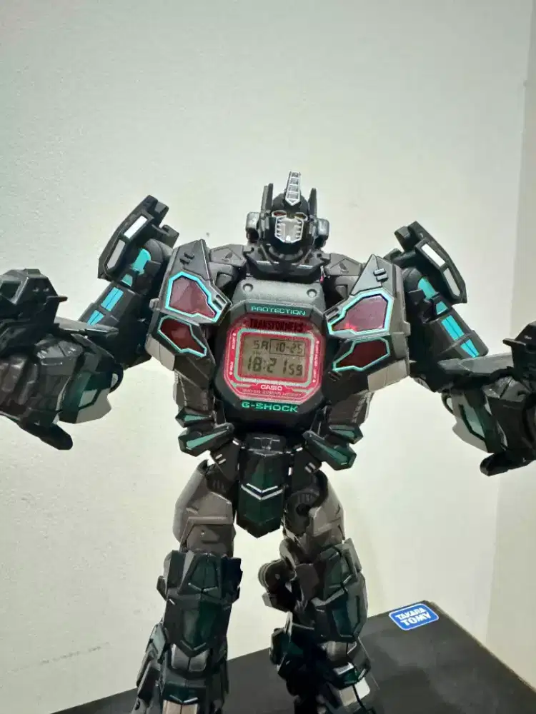 G-Shock x Transformer DW-5600TF19-SET