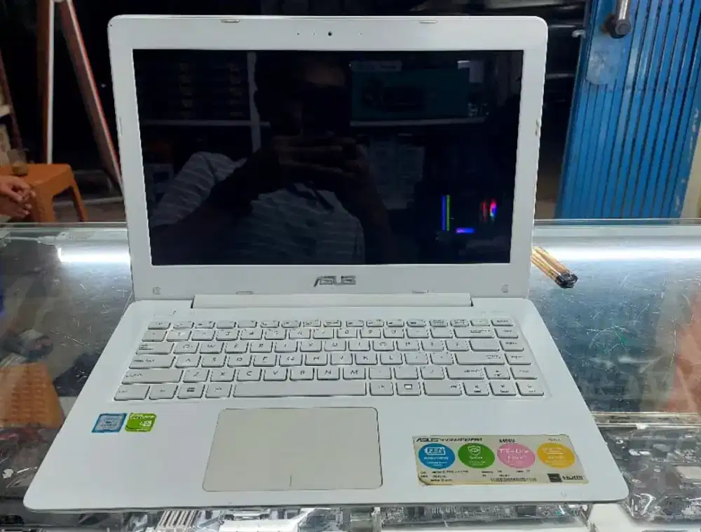 Laptop Asus A456u