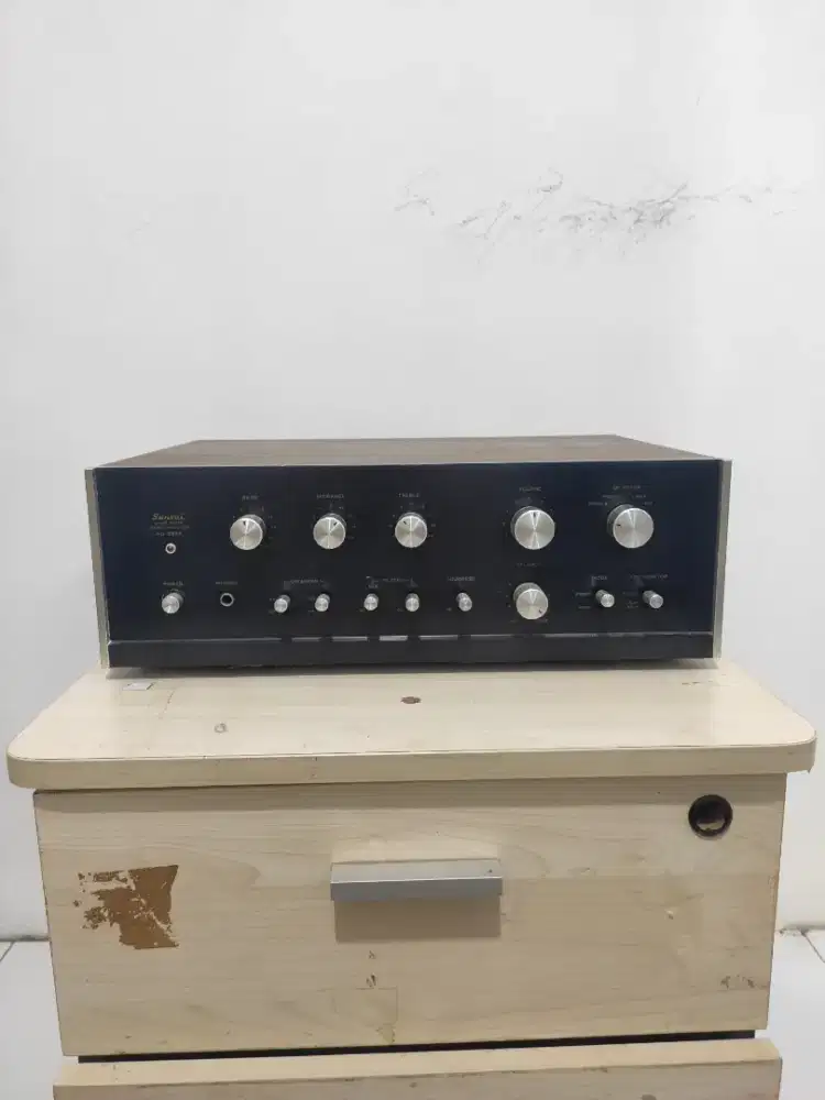 Sansui AU-555A Amplifier Stereo Vintage