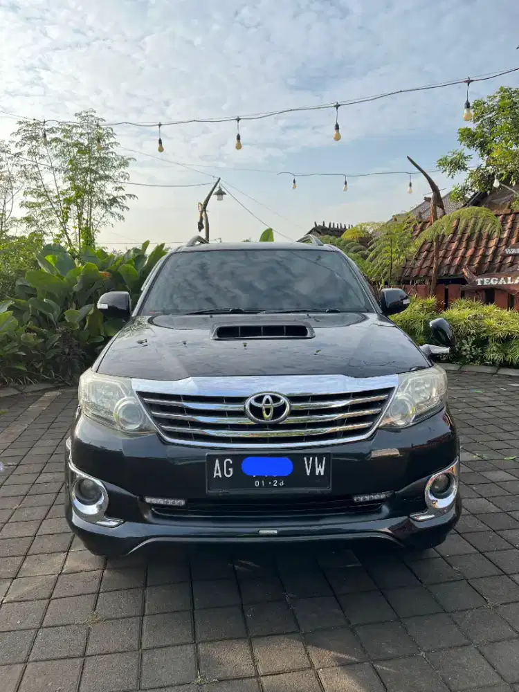 Di jual fortuner G TRD AT solar
