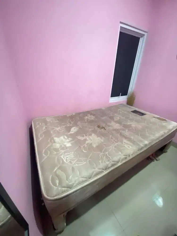 Kasur springbed bekas