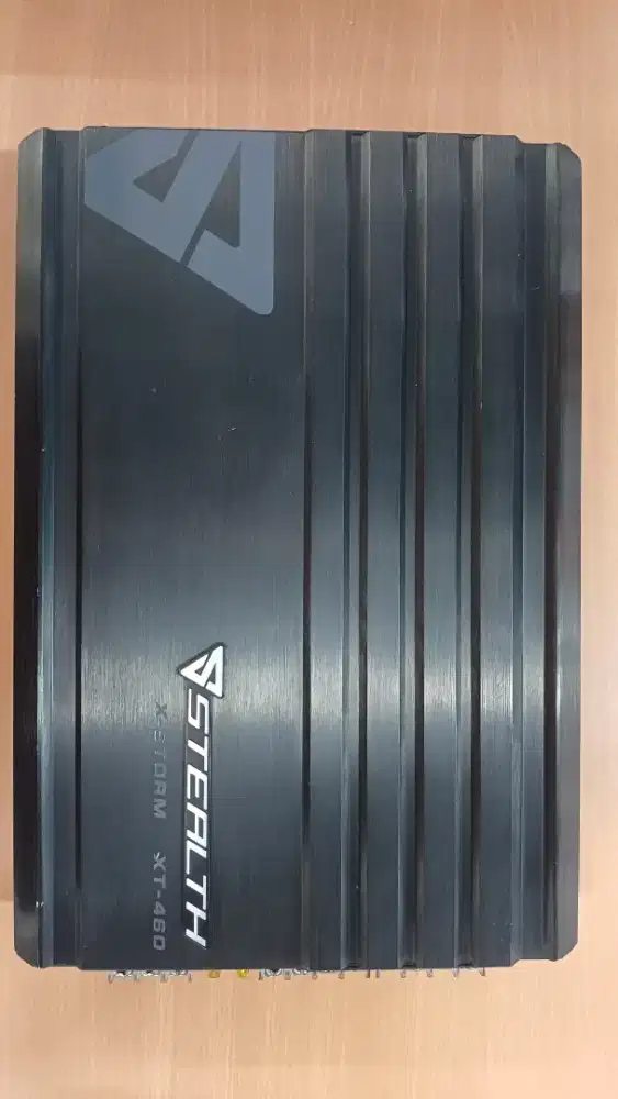 Di Jual Power 4 Channel Merk Stealth kondisi Masi Bagus.