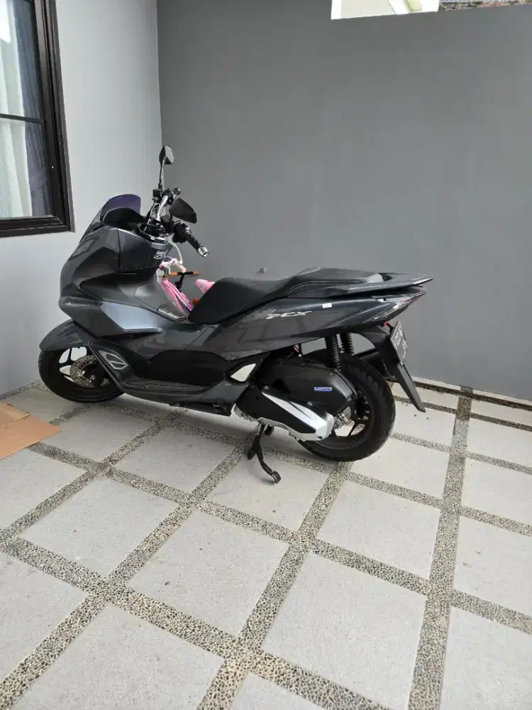 PCX CBS Grey Low Km