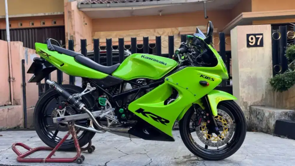 Kawasaki Ninja RR CBU 2004