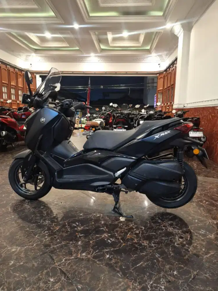 HUB KOM DP PROMO XMAX CONNECTED 2025 LIKE NEW BERGARANSI FREE OLI