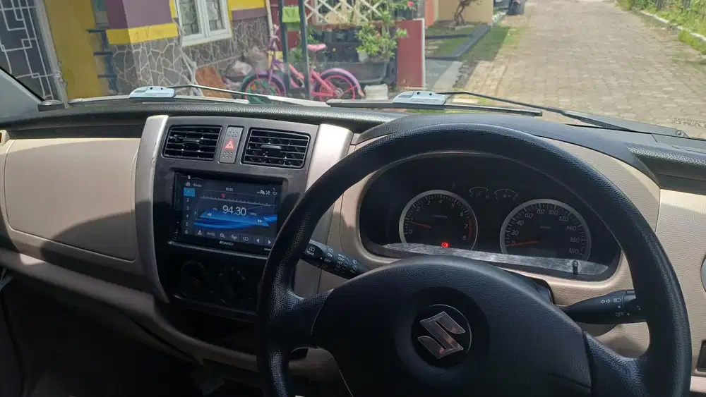 Suzuki APV Arena 2009 Bensin