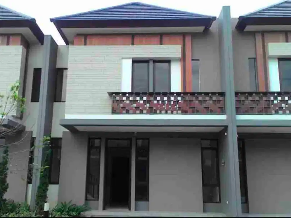 Disewakan Rumah Regentown bsd City