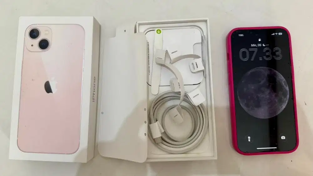 Dijual iPhone 13 Pink 128 GB iBox Full Set