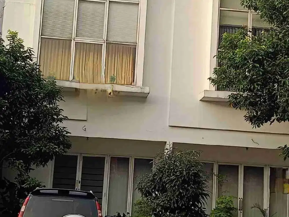 RUKO GANDENG 3 SIAP PAKAI  DI CITRA GRAN CIBUBUR