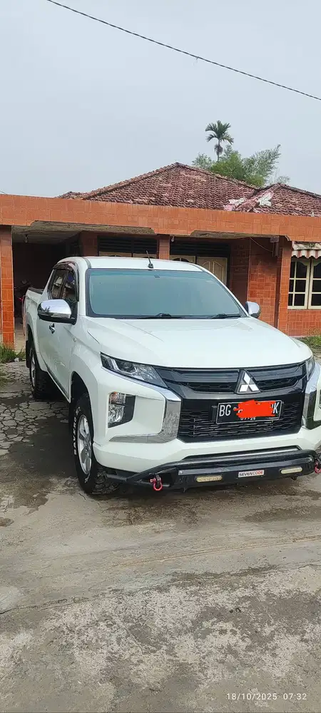 Mitsubishi Triton DC GLS 4x4 thn 2021