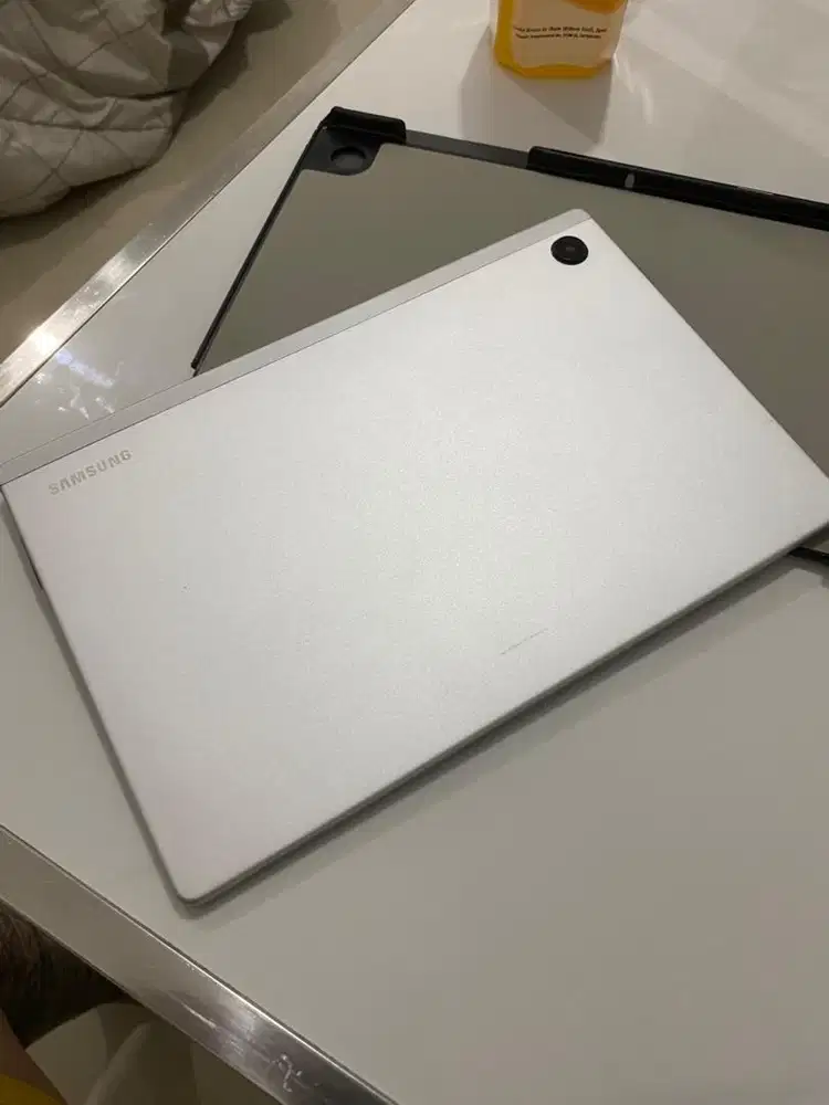 Samsung tab a8 4/128