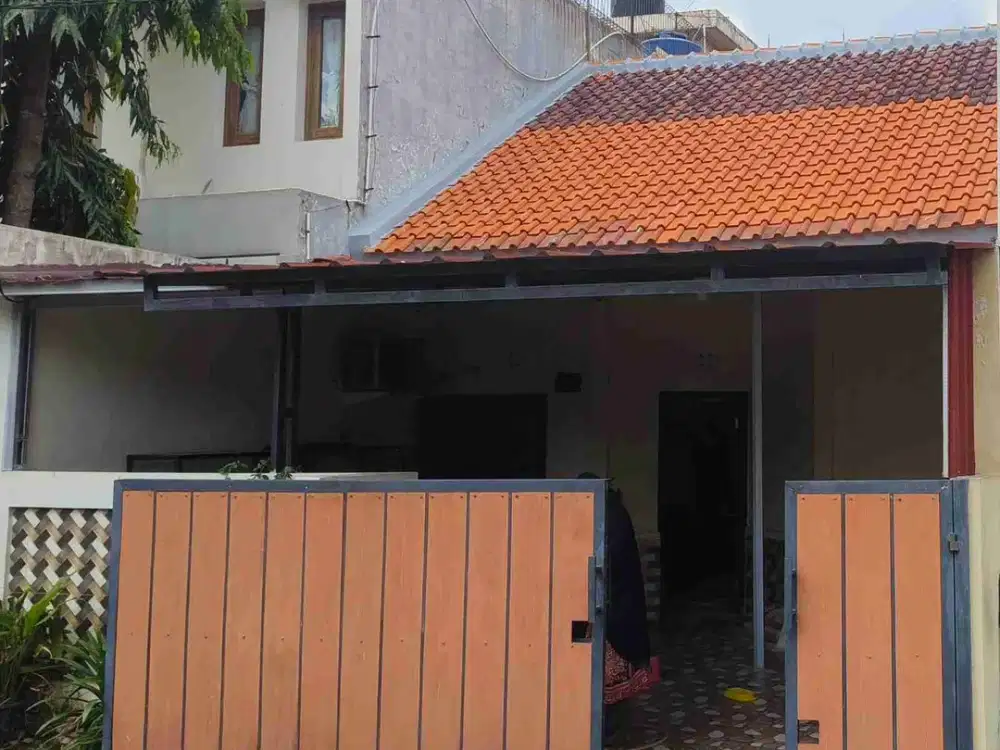 Rumah Second masi Sangat Bagus Dekat Ke Tol dan Lrt