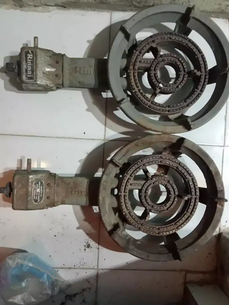 Rinnai kompor 1 tungku besar. Untuk harga 2 unit ya.