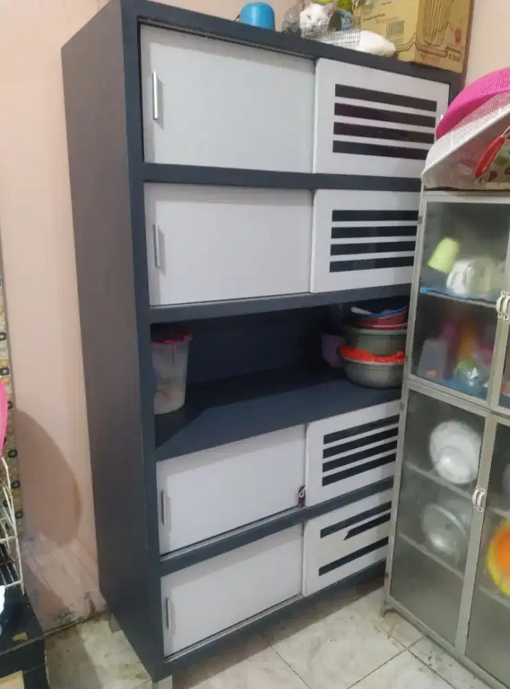 Lemari multifungsi berkualitas bahan bagus kokoh bagus