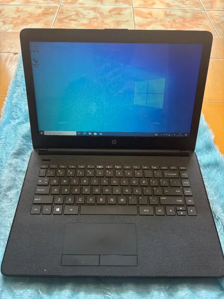 Laptop HP 14S Amd A9-9420 4/500GB Amd R5 Kenceng NO LAG