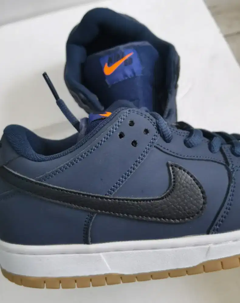 Dijual sepatu NIKE SB DUNK Low size 40