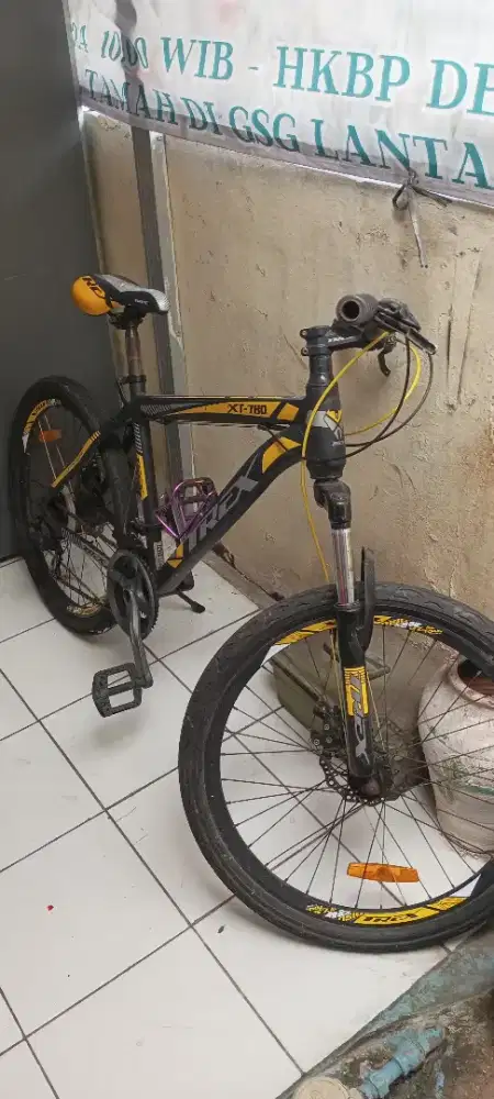 Sepeda gunung t-rex ukuran anak sma