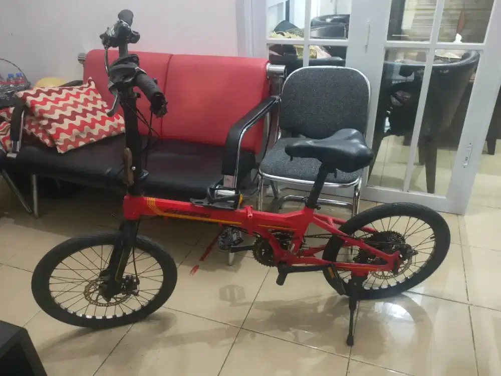 Sepeda Lipat Pacific Merah 20 inci