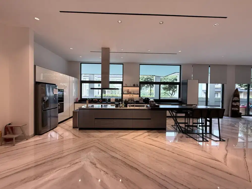 RUMAH MEWAH FULL FURNISHED DI BSD  Telaga Golf Lingkungan nyaman