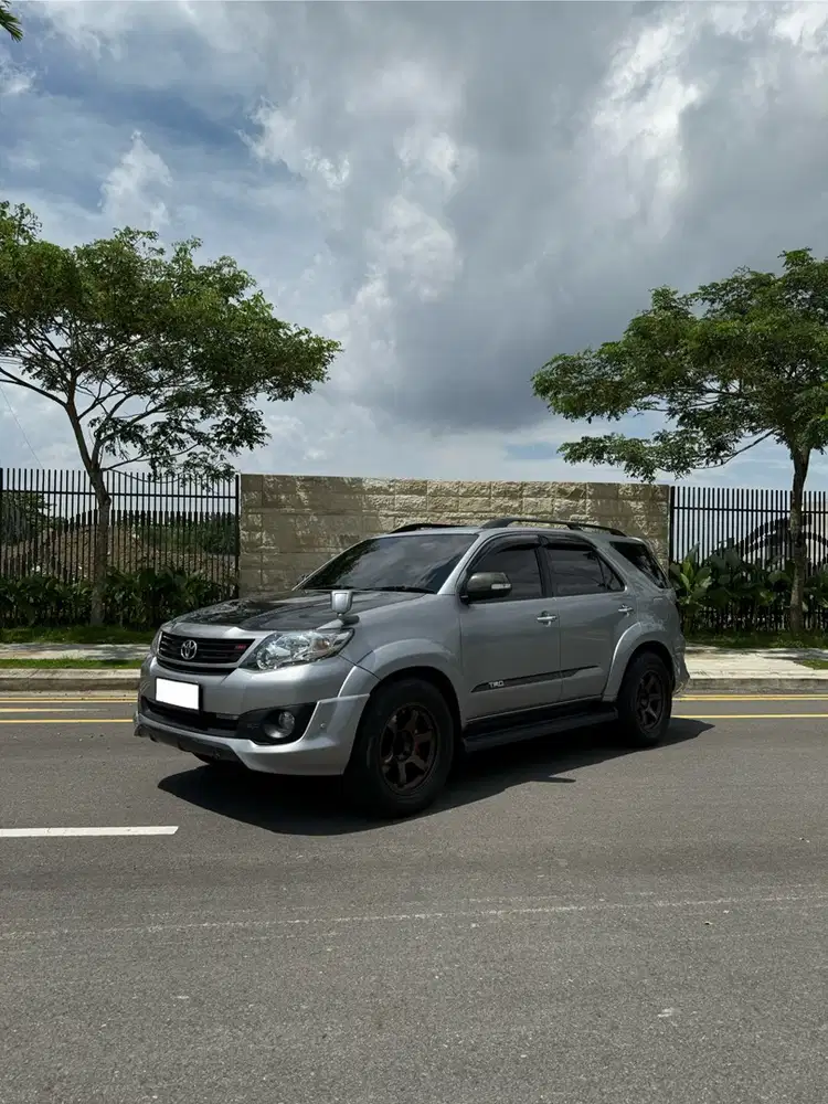 Toyota Fortuner 2015 VNT TRD Diesel 1KD