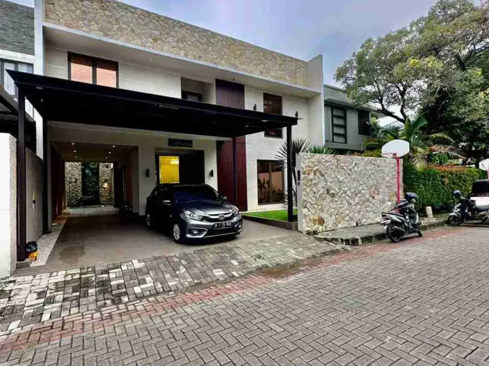 dijual Rumah bagus siap huni Cilandak Jakarta selatan