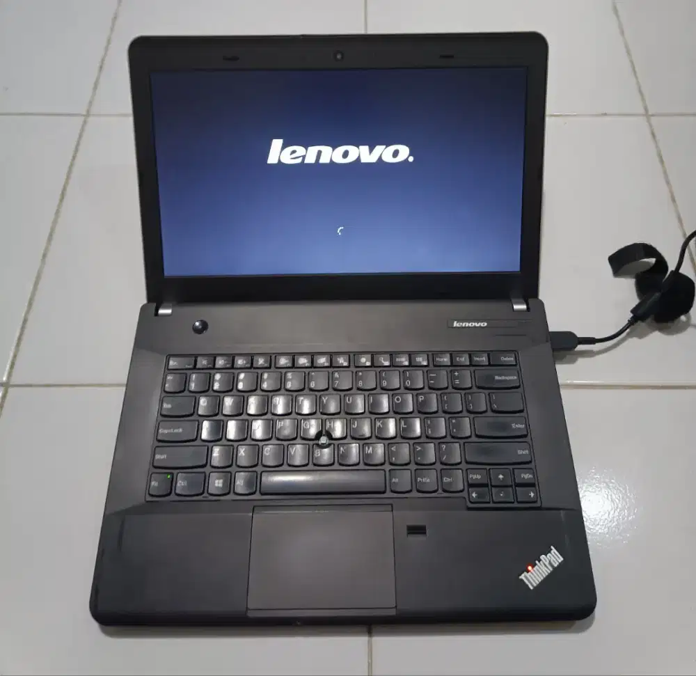 Lenovo thinkpad e440 i7 dual GPU