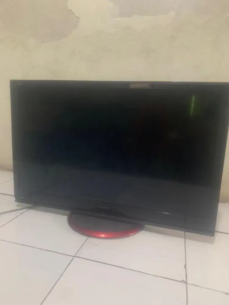 TV Sharp Aquos 32inch blank biru