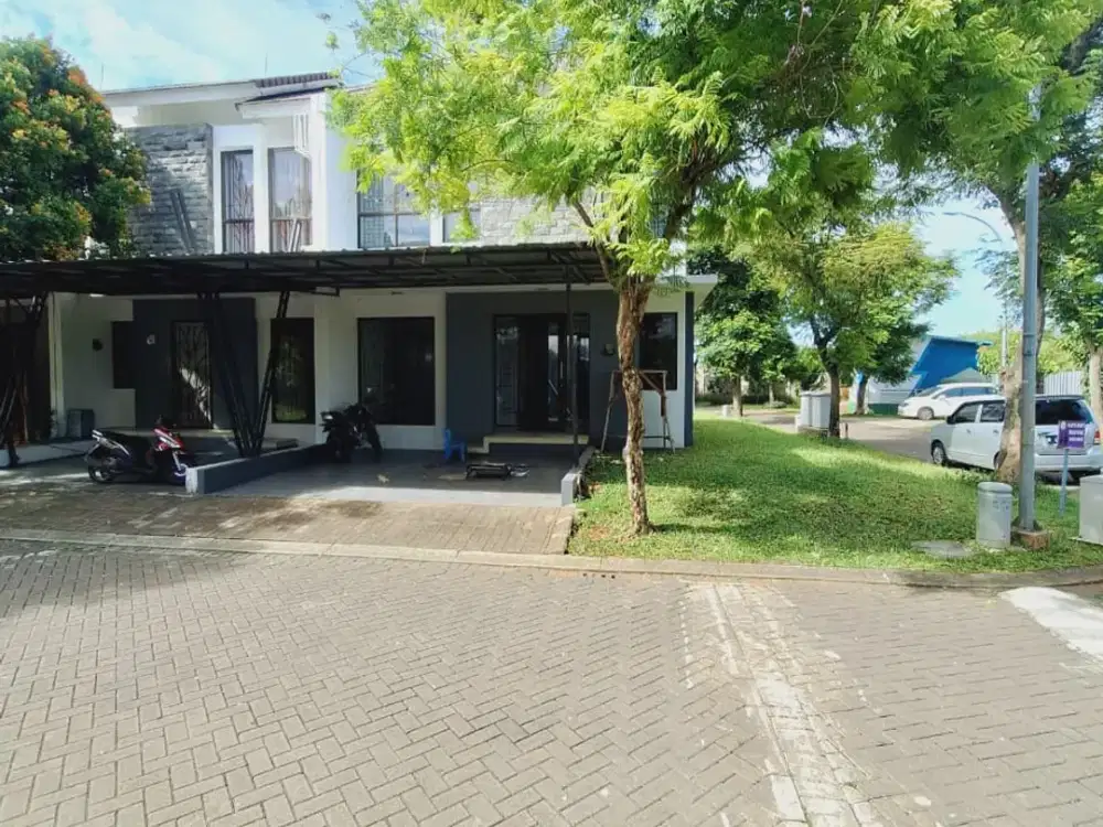 Rumah disewakan Graha Raya hook dekat transmart bebas banjir