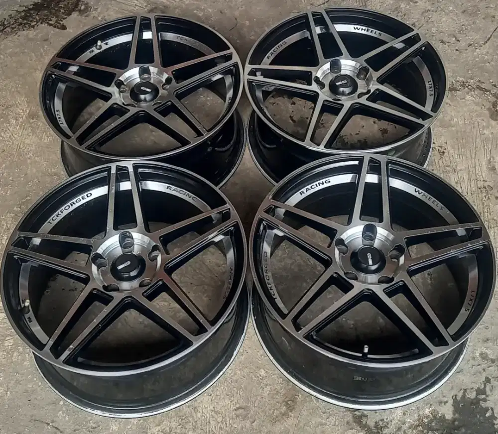 Velg GIO ring 17 pcd 5x112/114,3