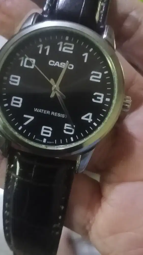 Jam tangan pria CASIO