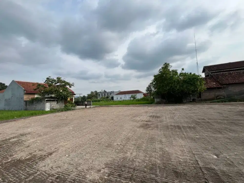 10 Menit Candi Prambanan, Tanah Jogja Dekat Bandara Jogja