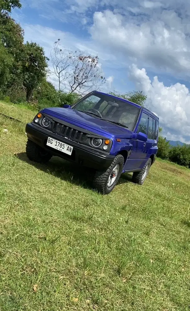 Suzuki Jimny Offroad 4x4 Vitara