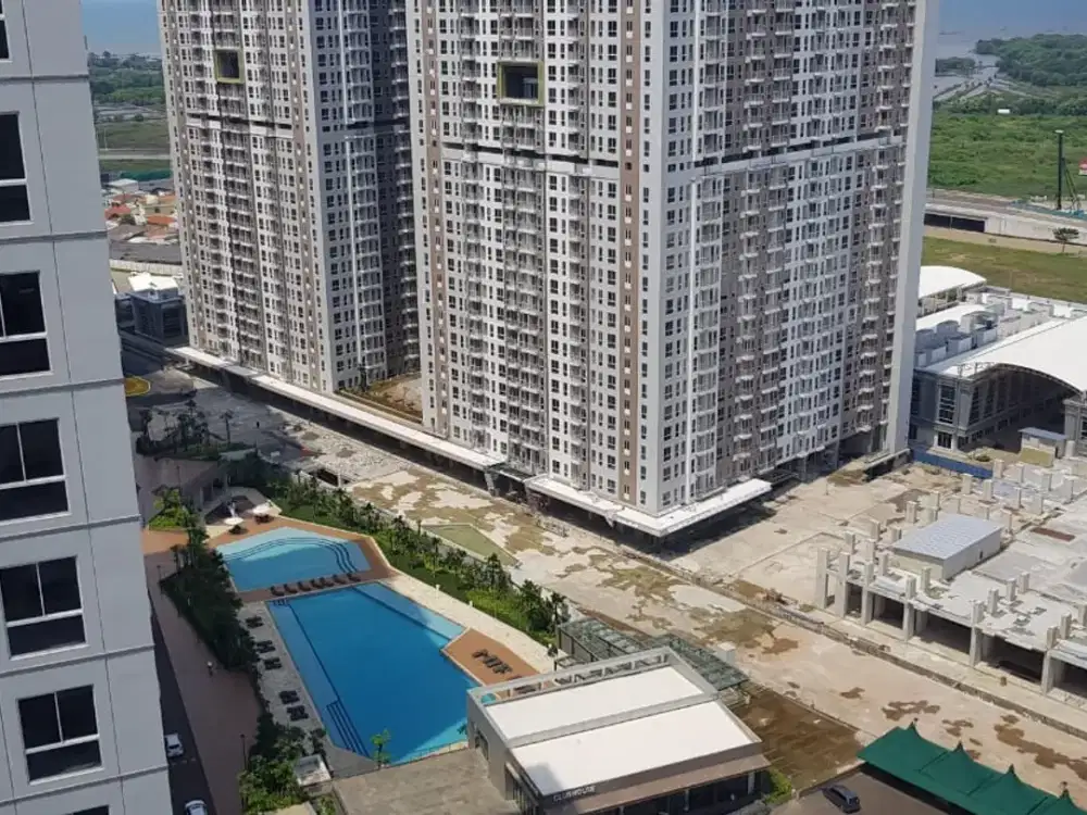 Jual Cepat Apartment Tokyo Riverside PIK2 2BR 38m2 Semi Furnished View Pool dan Laut