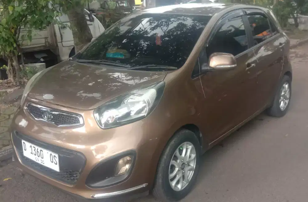 Kia Picanto 2011 Bensin super irit istimewa simpenan