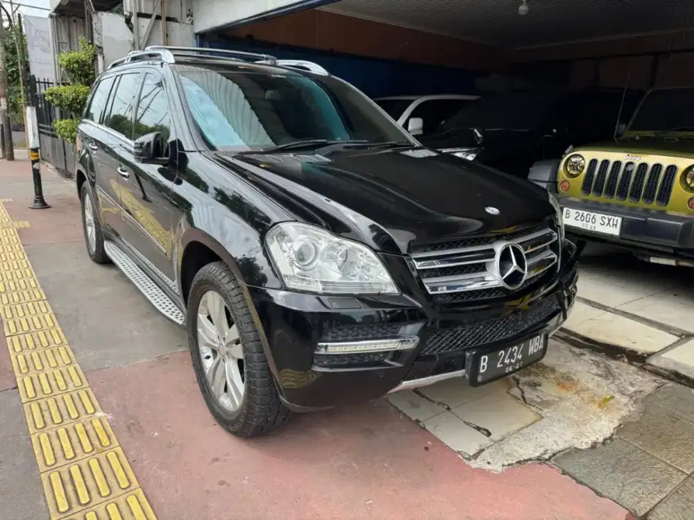 Mercy GL 500 th 2011 AT siap pakai pajak on