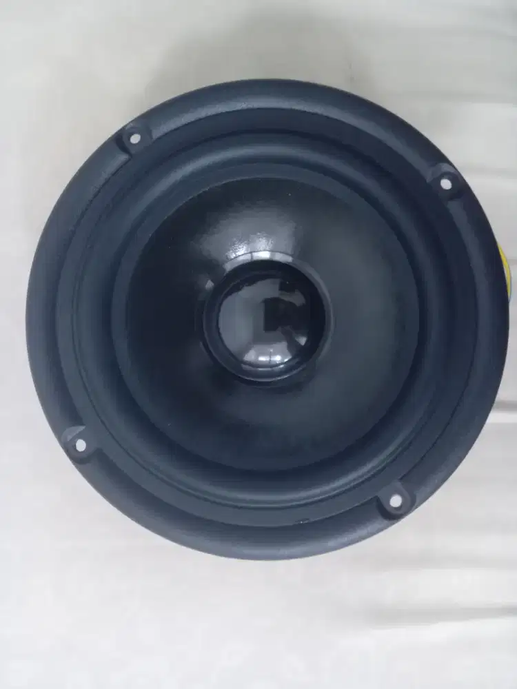 Dijual 2 speaker bose original 6 inch made in england