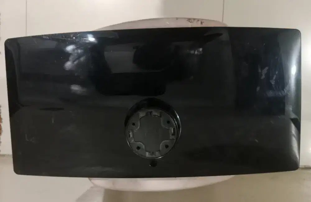 DiJual  
Kaki Stand TV LCD / Dudukan TV LCD LG 32 inchi Masih bagus