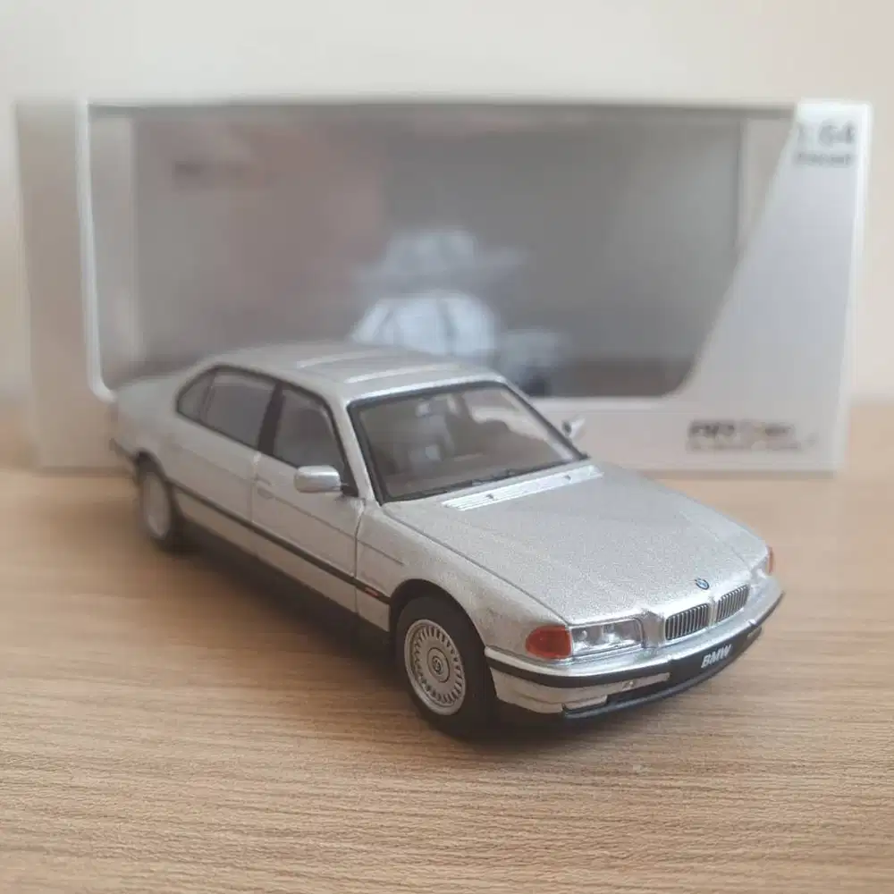 Almost Real BMW 750iL E38 1/64 (Silver, 750 iL, E 38, Biem, Bi Em, AR)