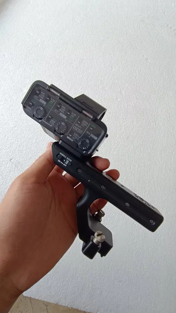 Sony XLR-H1 Handle block assy