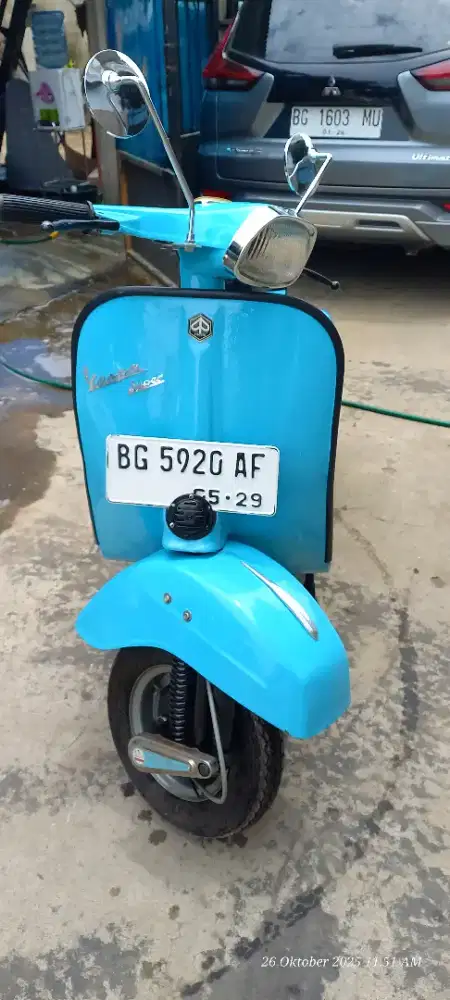 Vespa Super tahun 1975 mesin ok, pajak hidup