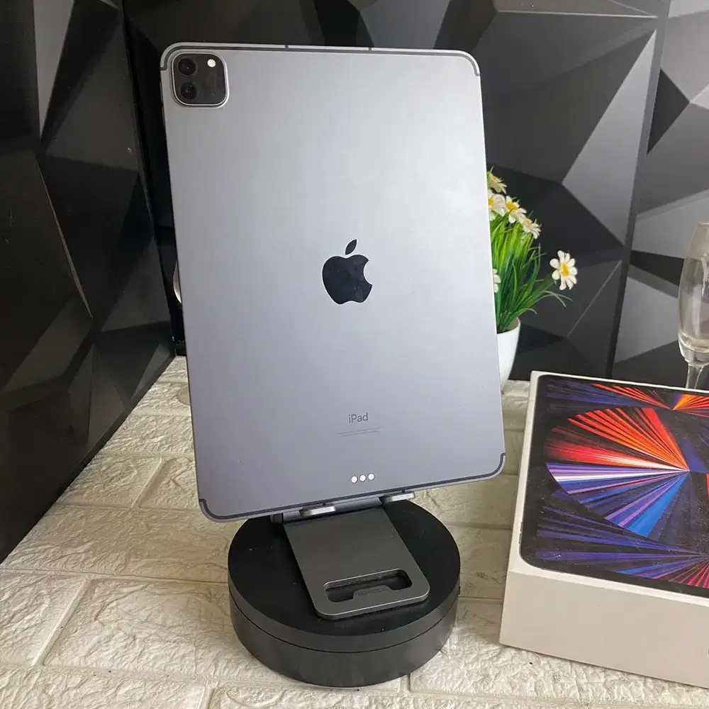 Ipad pro M1 11 inch 256gb wifi celluler Fullset Bisa COD dan TT