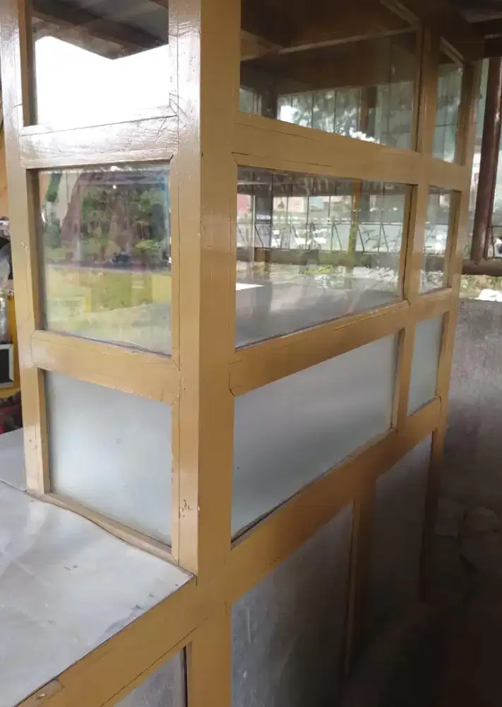 Gerobak Kayu masih kkoh